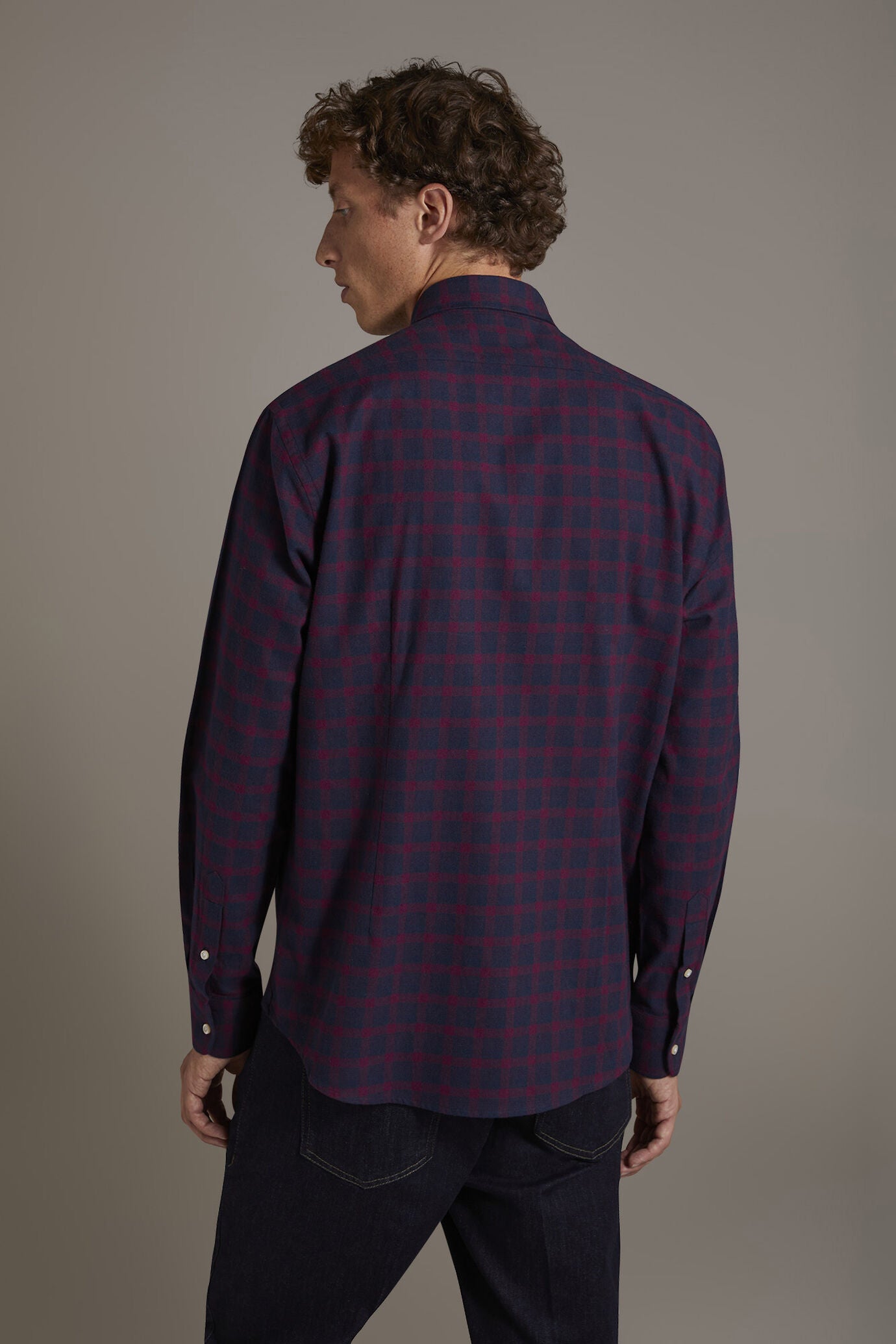Casual shirt with french collar comfort fit checked flannel fabric