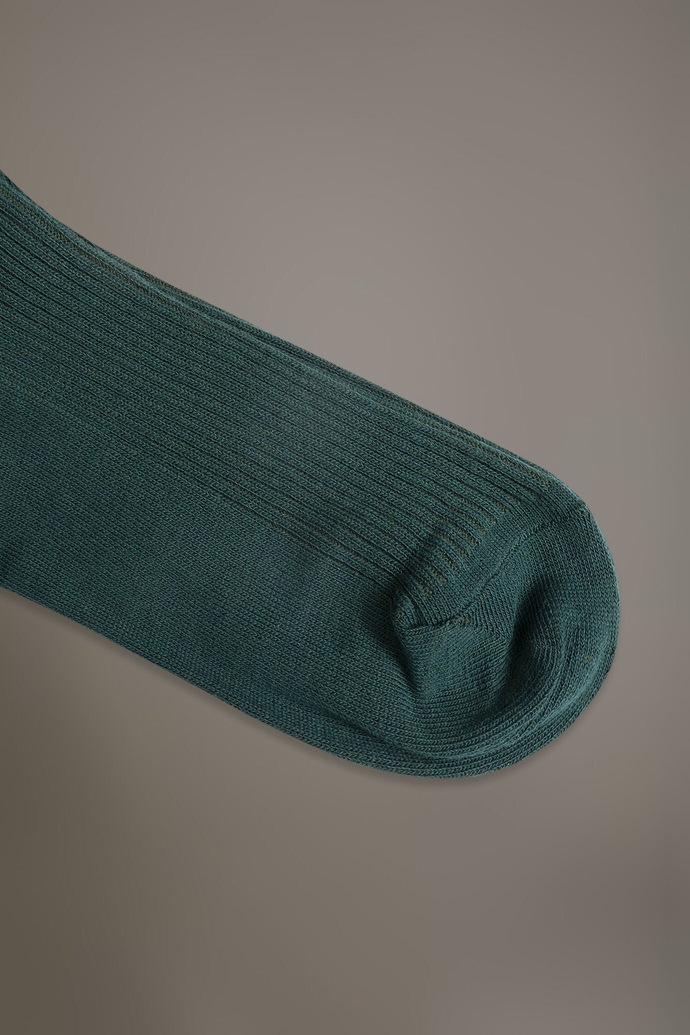 Long socks in ribbed knit made in Italy