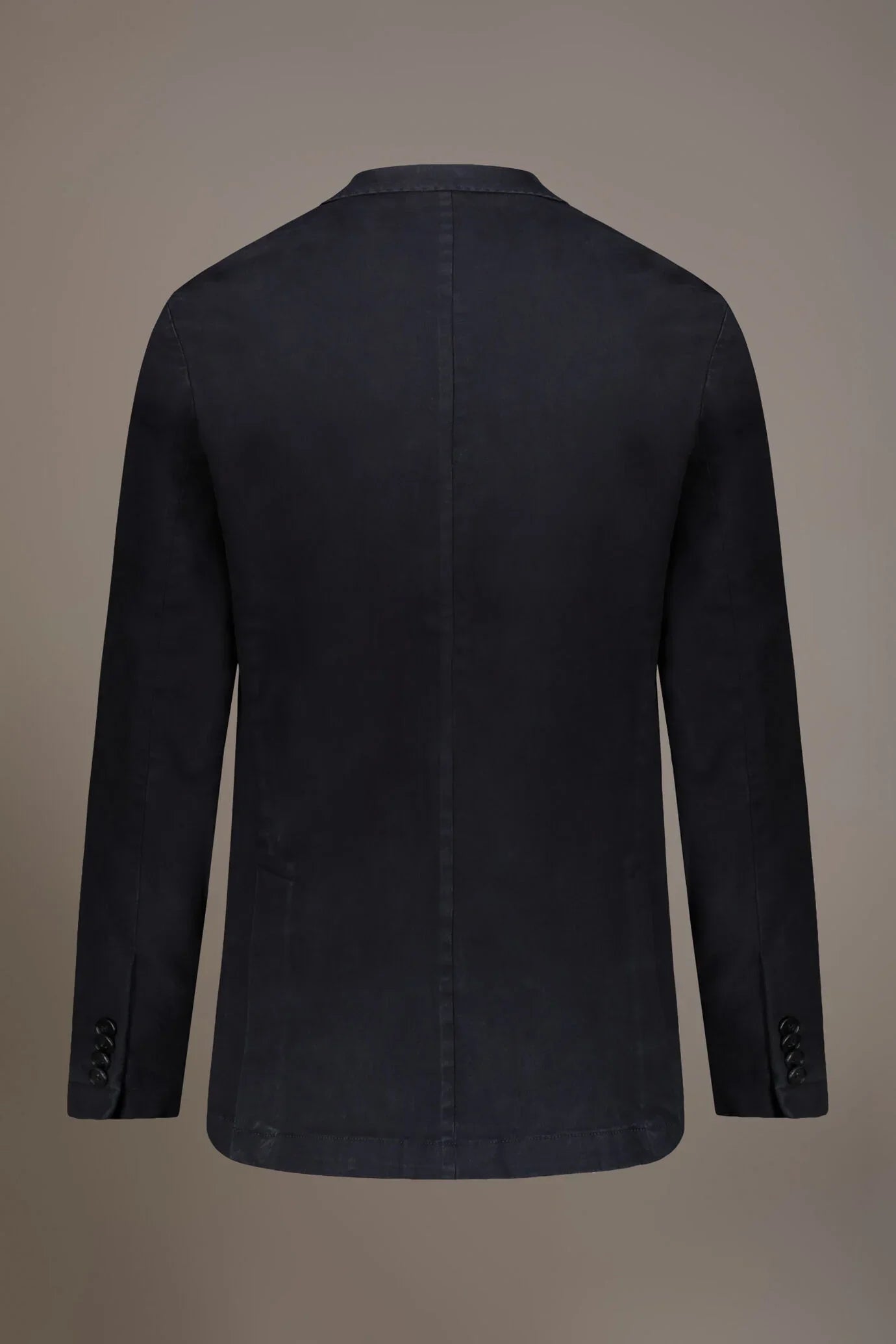 Single-breasted jacket with patch pocket