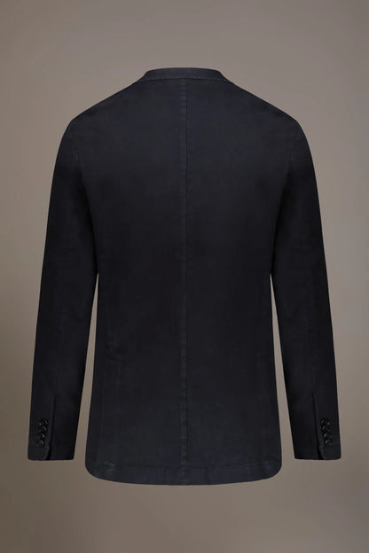 Single-breasted jacket with patch pocket