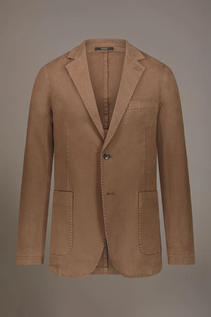 Single-breasted jacket with patch pocket