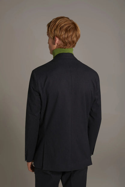 Single-breasted jacket with flap pocket