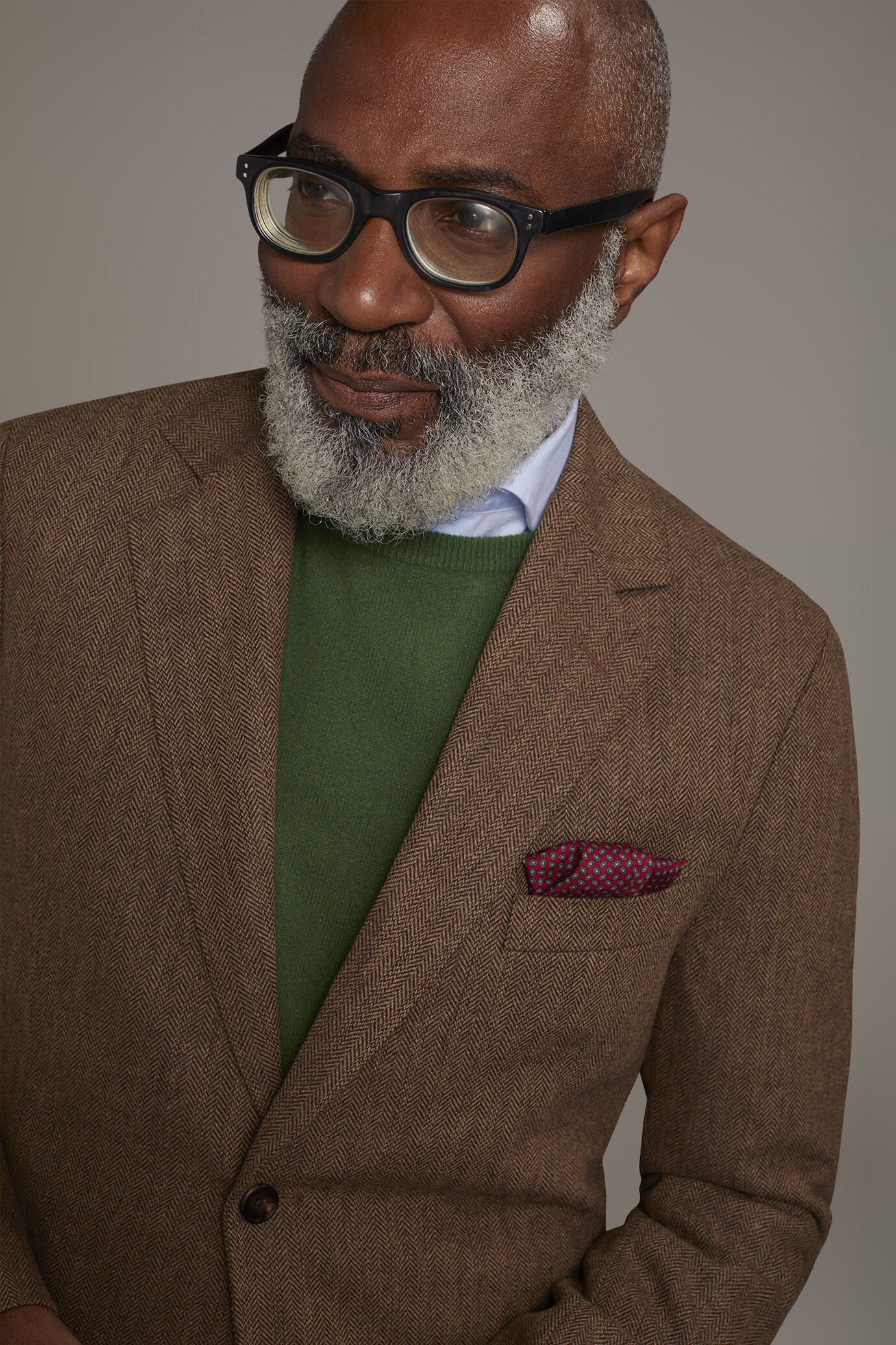Single-breasted jacket with patch pockets in wool blend