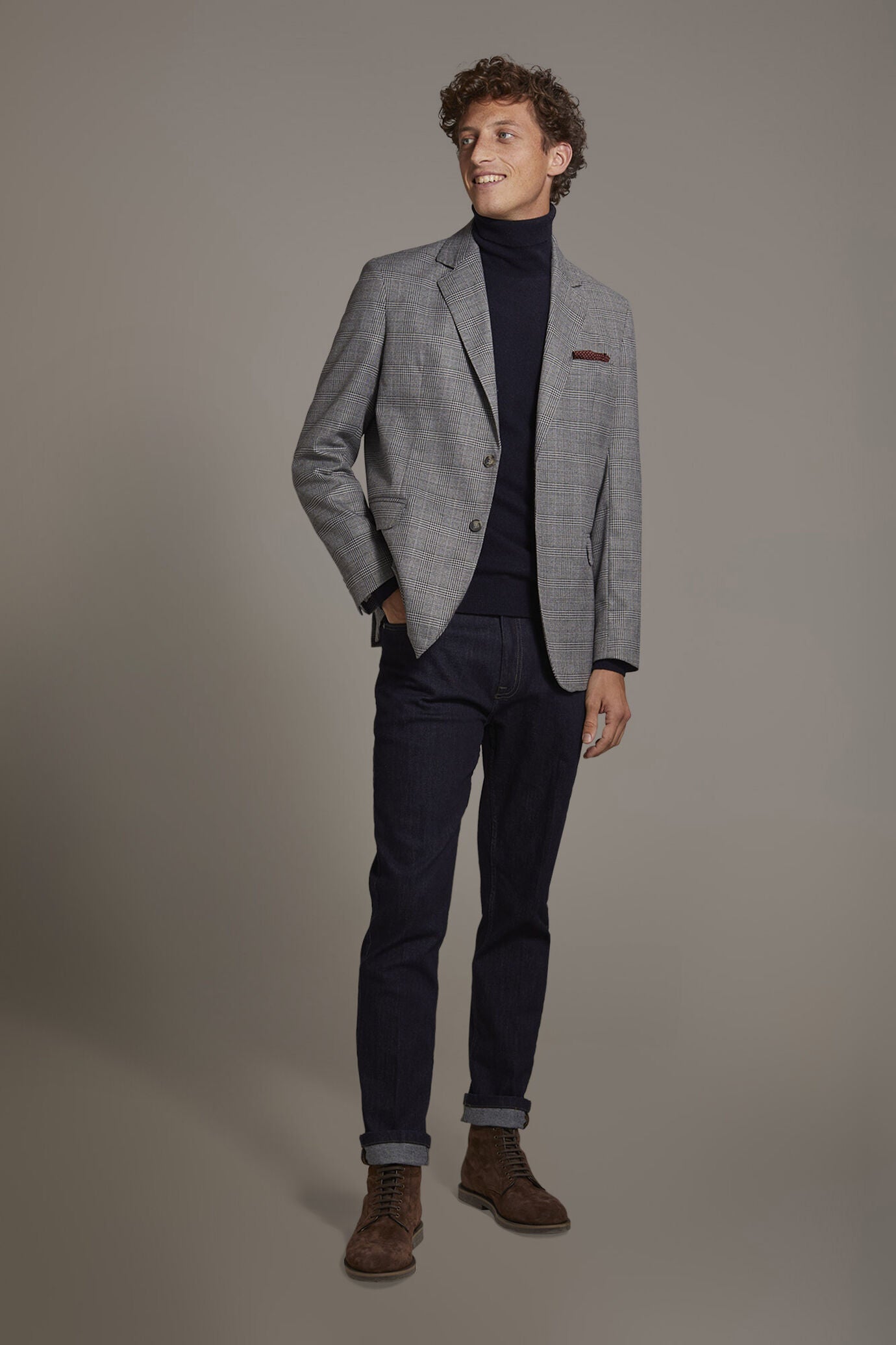 Single-breasted jacket with flap pockets in prince of wales fabric made in Italy