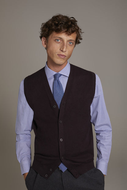 Wool blend V-neck knitted vest
