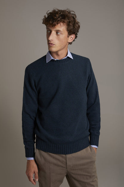 Lambswool blend round neck sweater