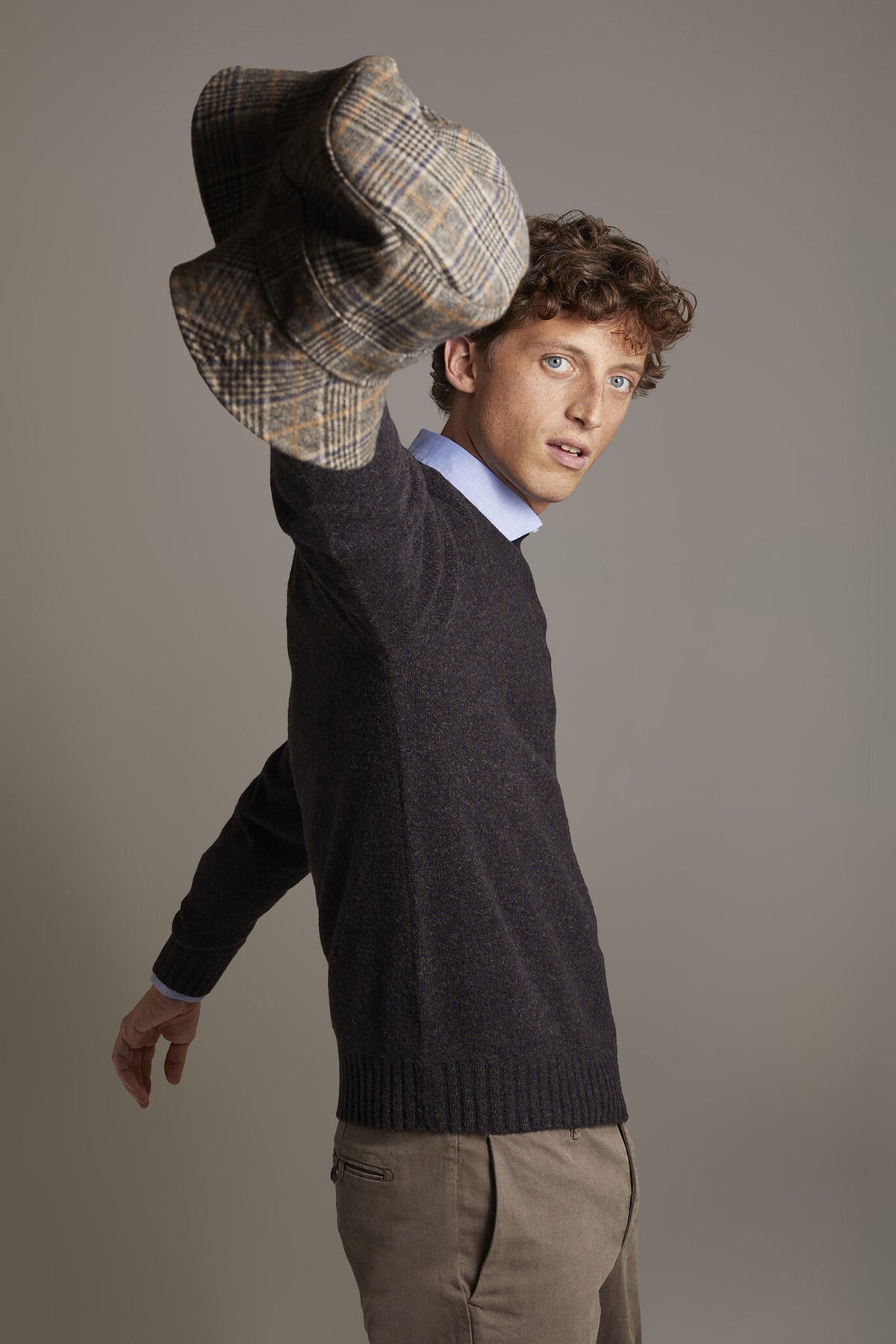 Lambswool blend round neck sweater