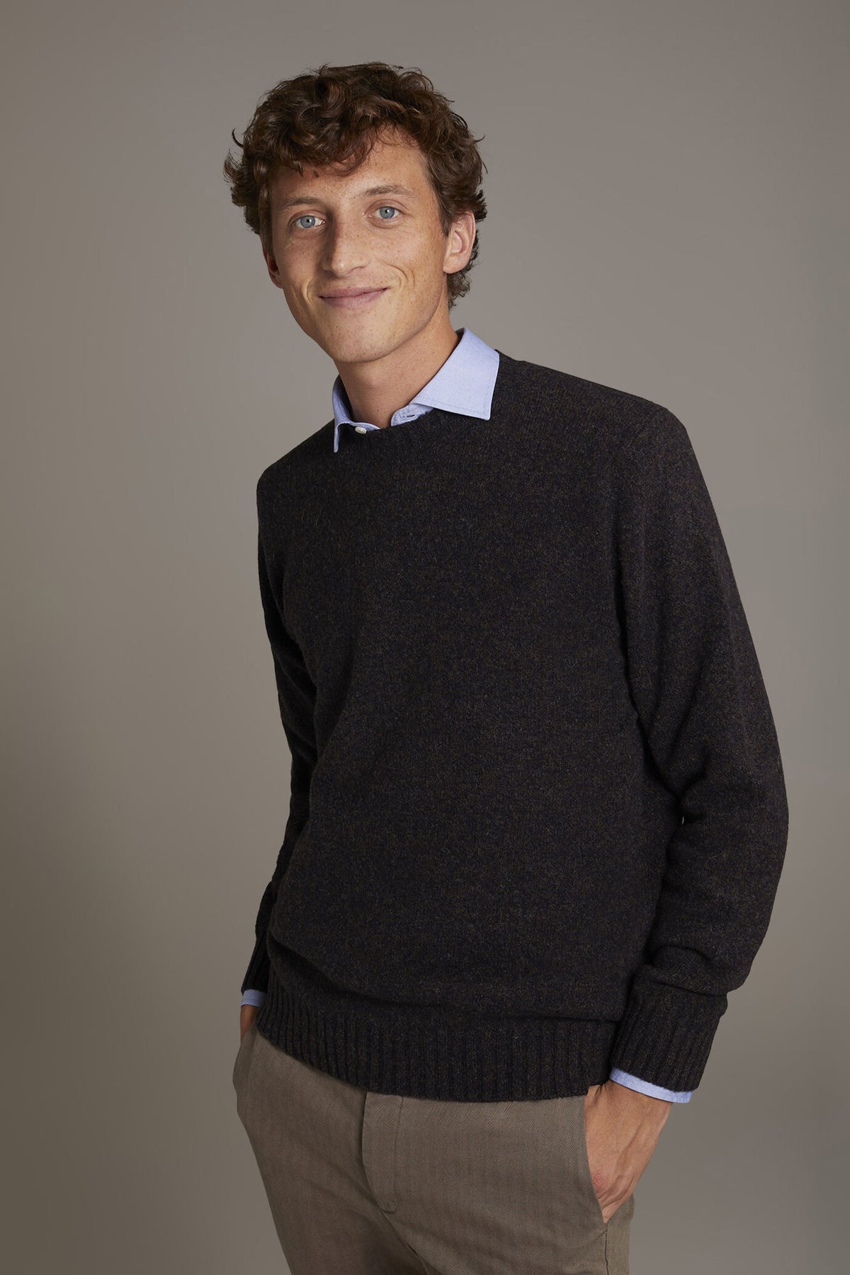 Lambswool blend round neck sweater
