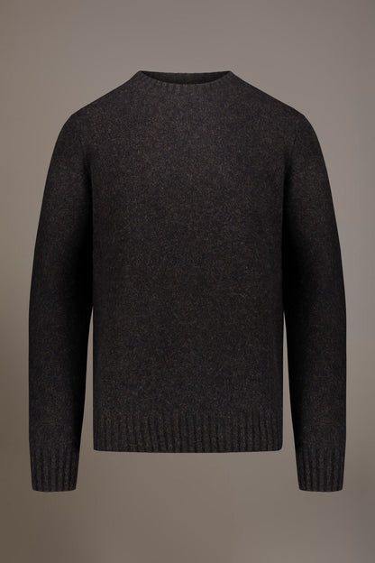 Lambswool blend round neck sweater