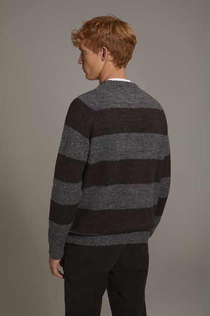 Mohair wool blend round neck sweater