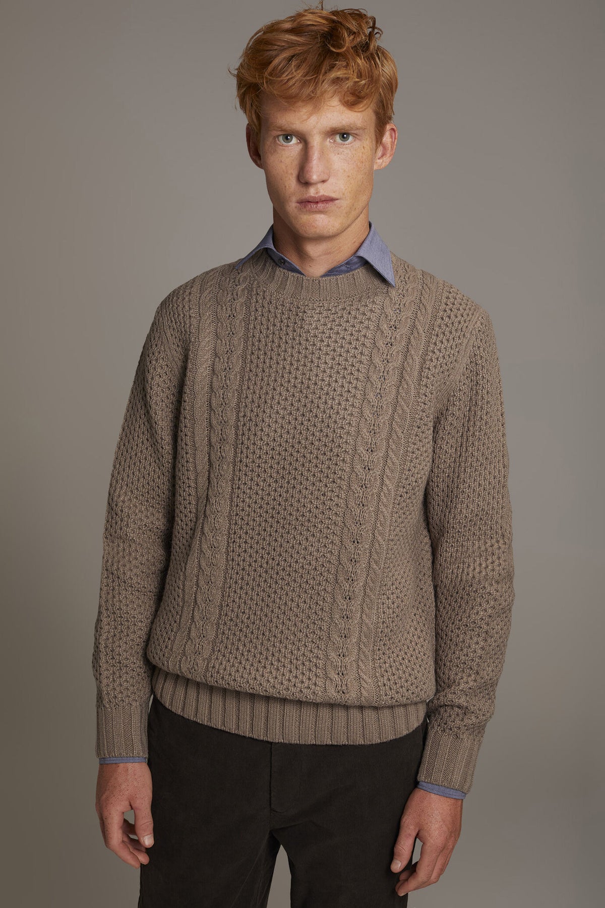 Wool blend round neck sweater with honeycomb heavy knitting