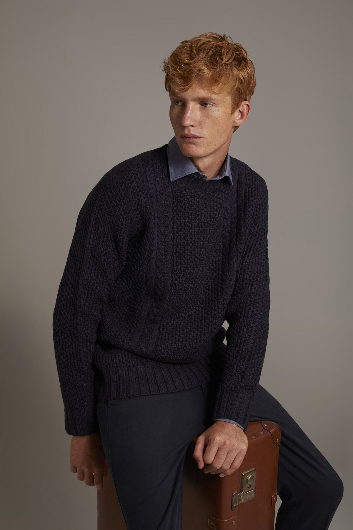 Wool blend round neck sweater with honeycomb heavy knitting