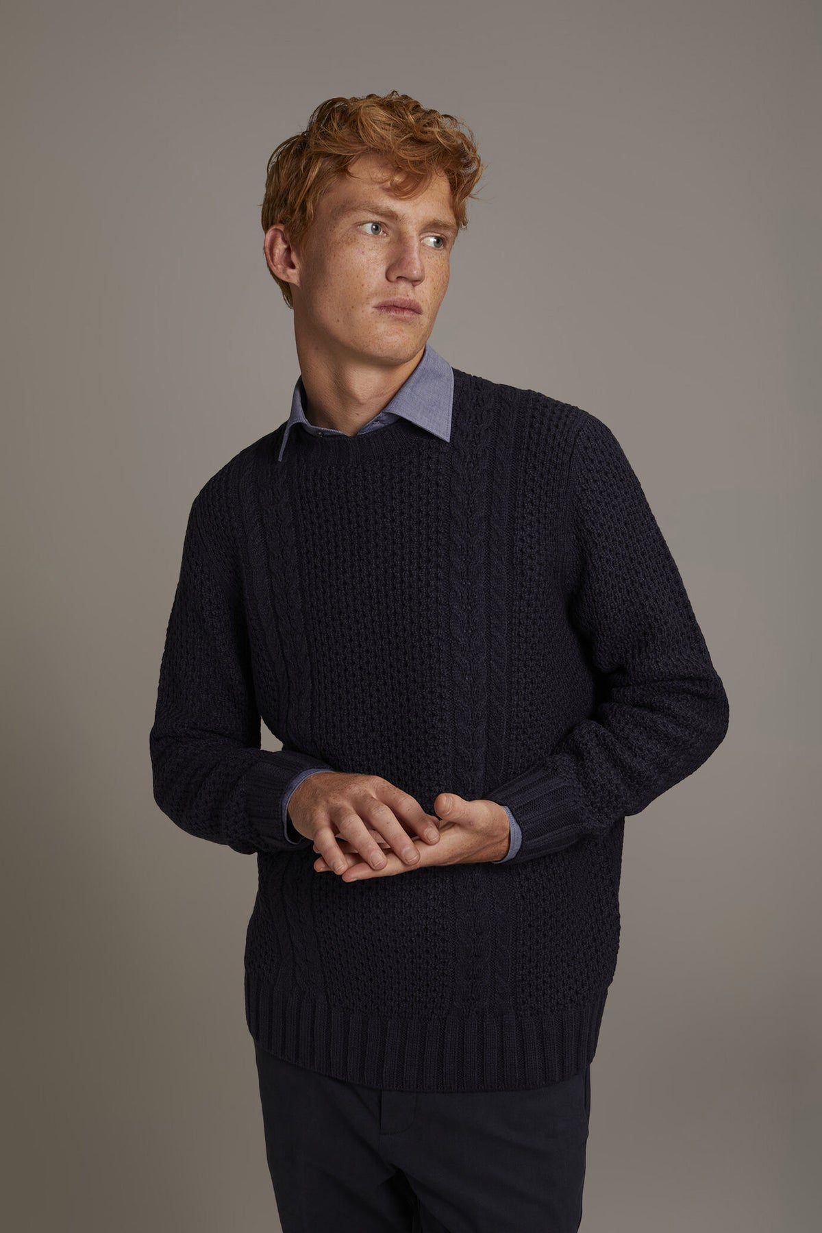 Wool blend round neck sweater with honeycomb heavy knitting