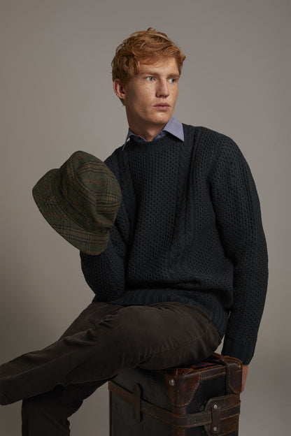 Wool blend round neck sweater with honeycomb heavy knitting