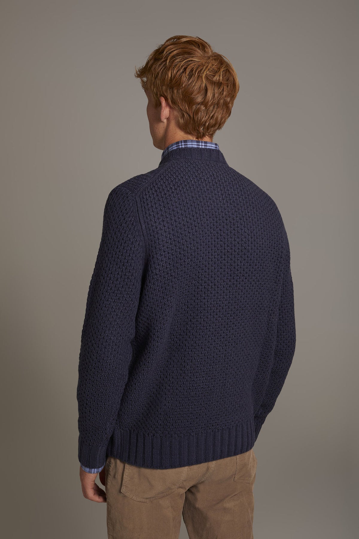 Wool blend round neck sweater with honeycomb heavy knitting