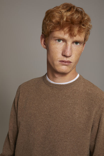 Round neck lambswool blend sweater