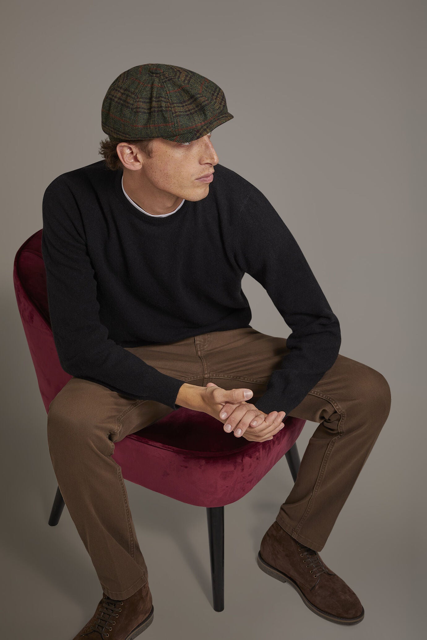 Round neck lambswool blend sweater