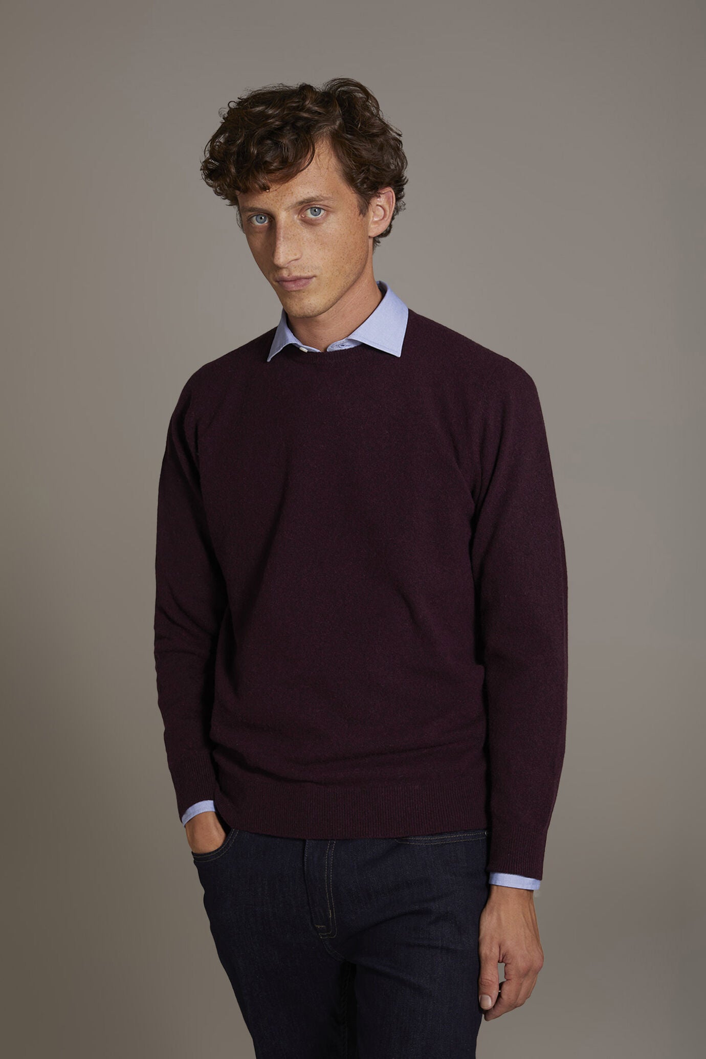 Round neck lambswool blend sweater