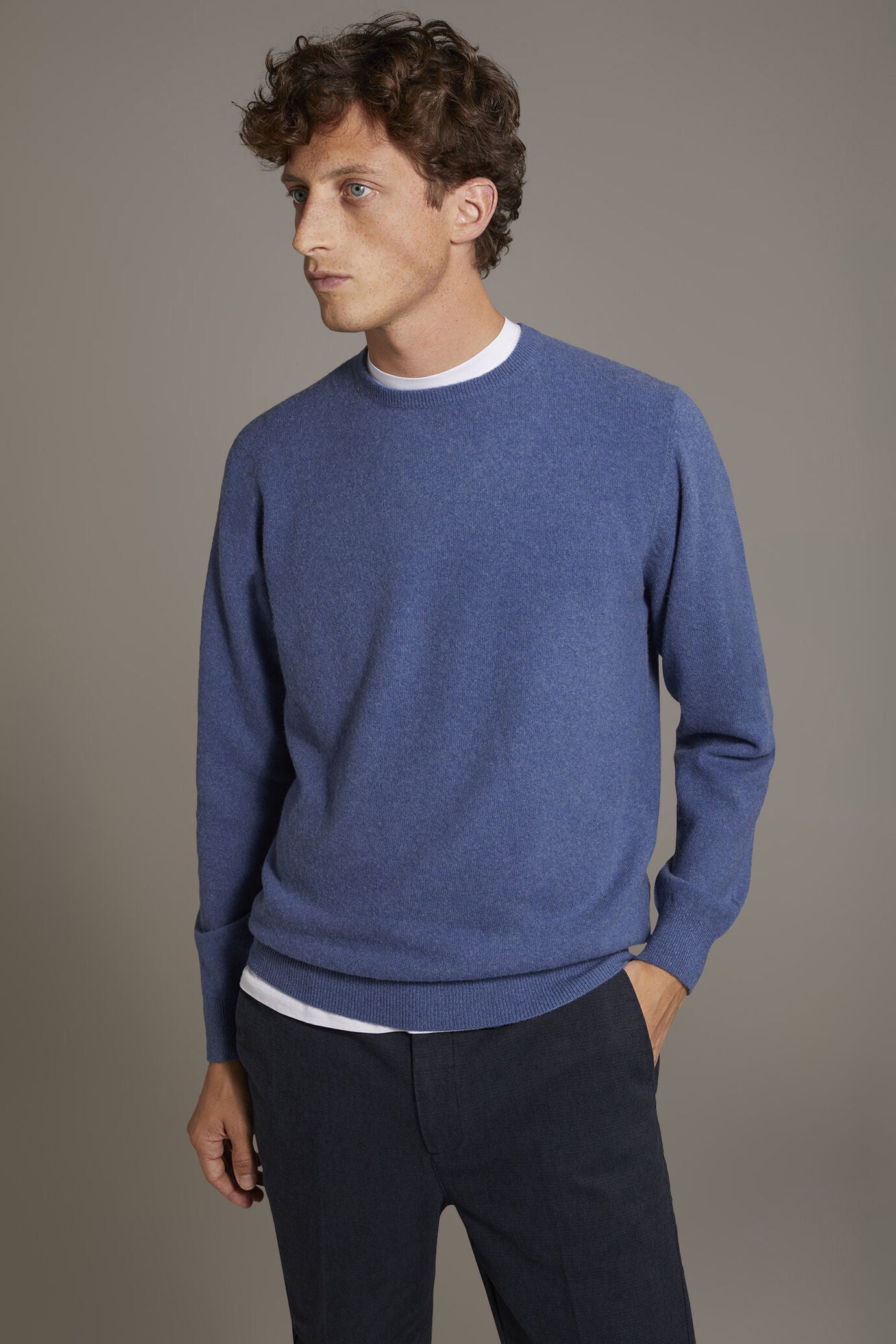 Round neck lambswool blend sweater