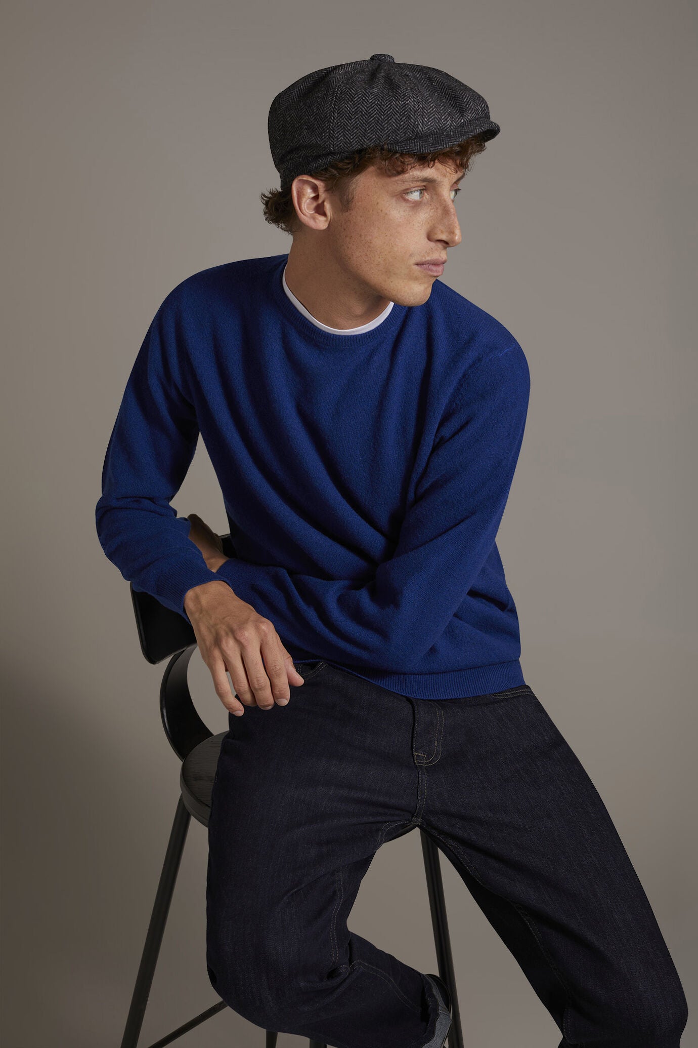 Round neck lambswool blend sweater