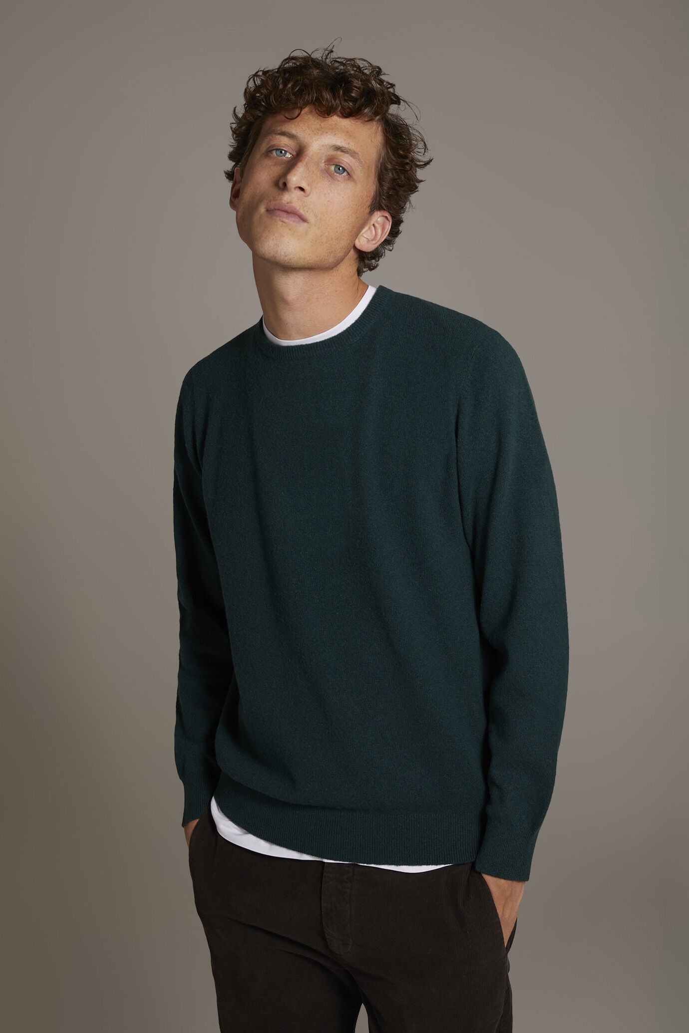 Round neck lambswool blend sweater