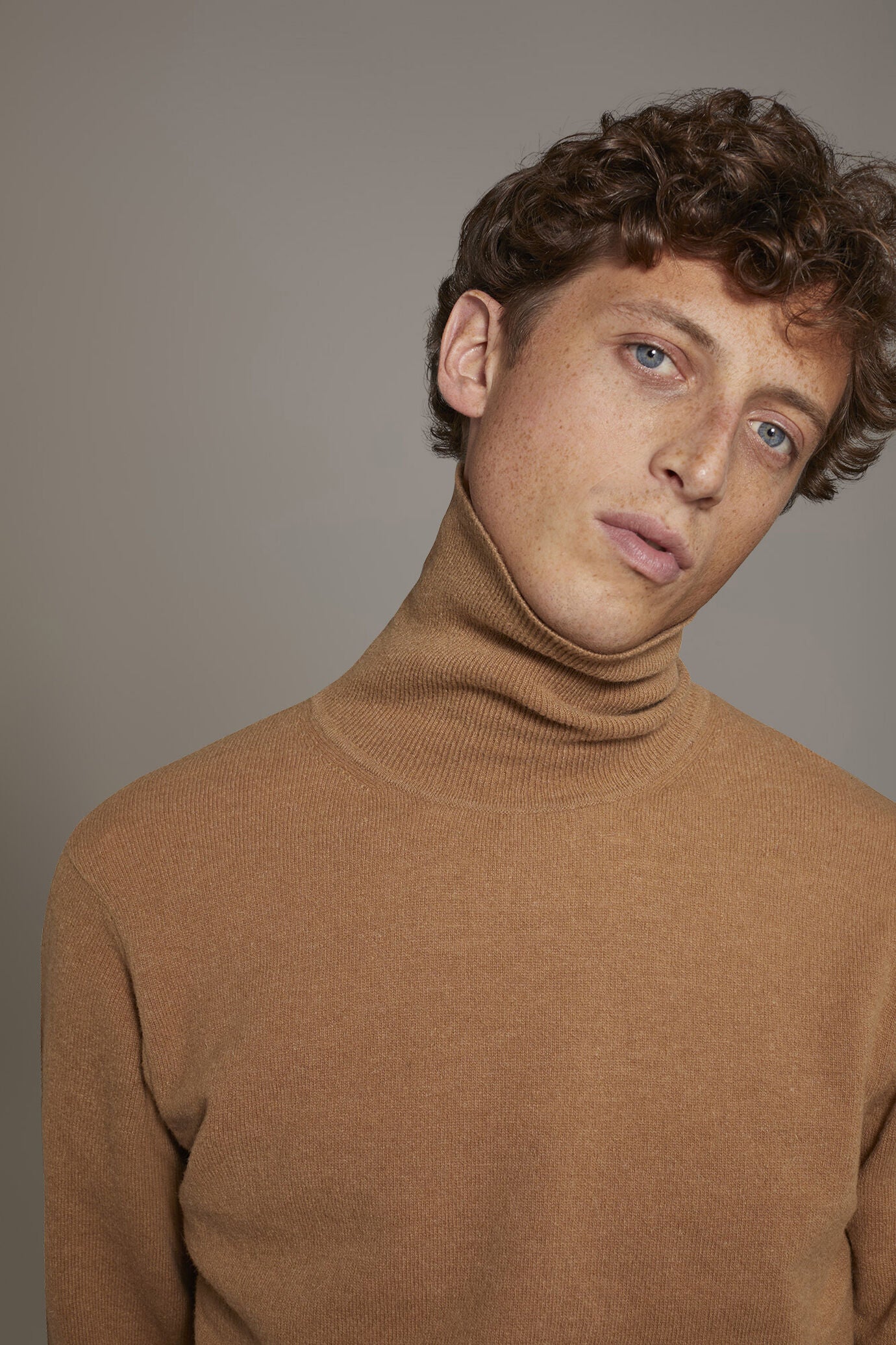 Turtleneck lambswool blend sweater