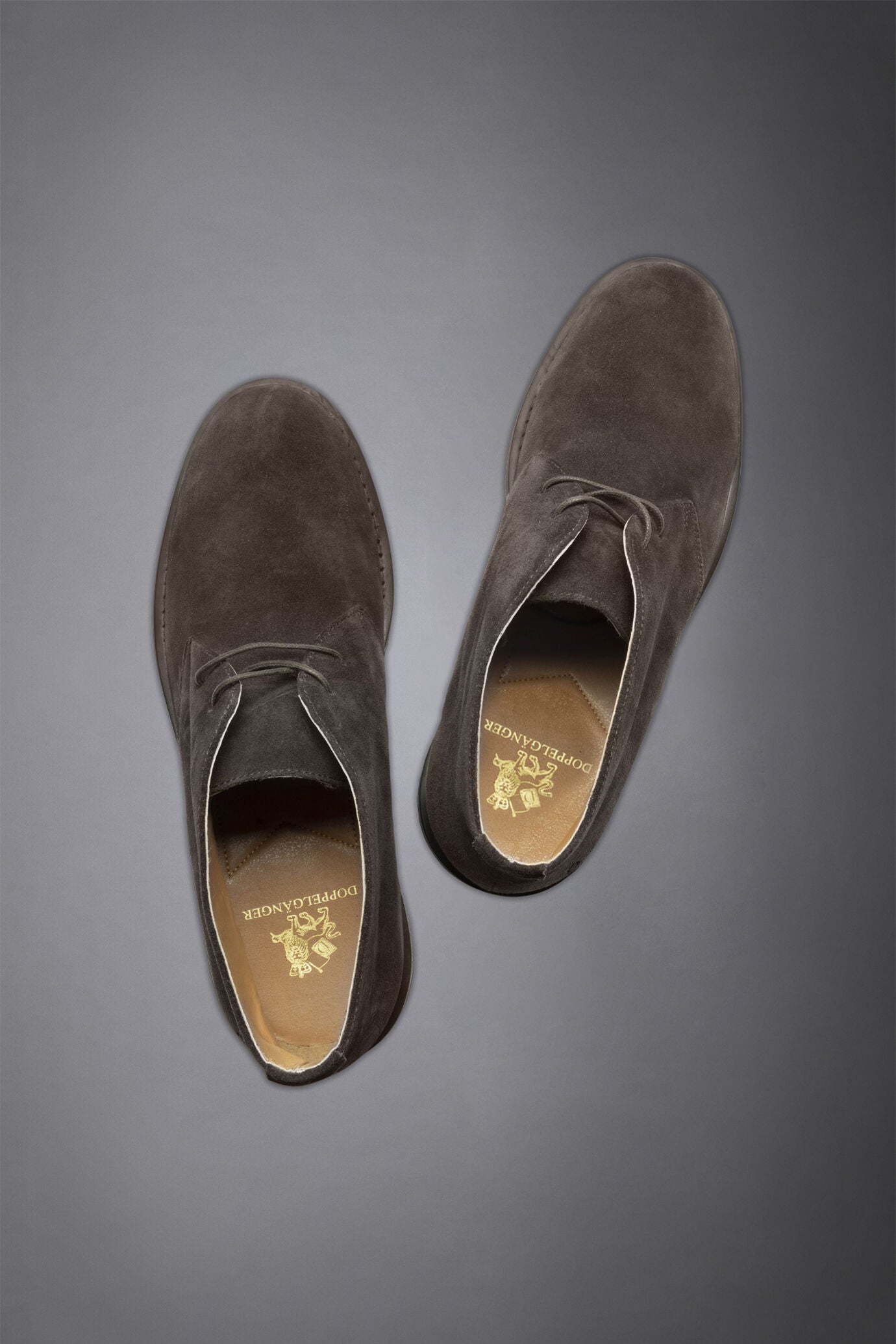 100% suede leather desert boots with rubber sole