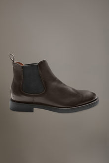 100% brushed leather chelsea boots with rubber sole