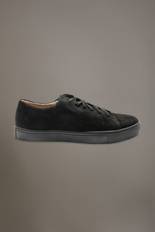 100% suede leather sneakers with rubber sole