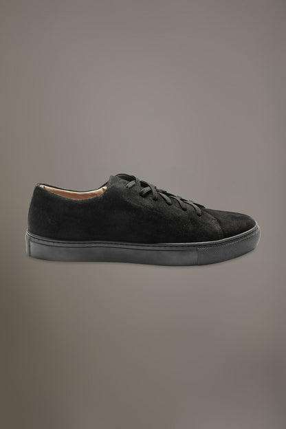 100% suede leather sneakers with rubber sole