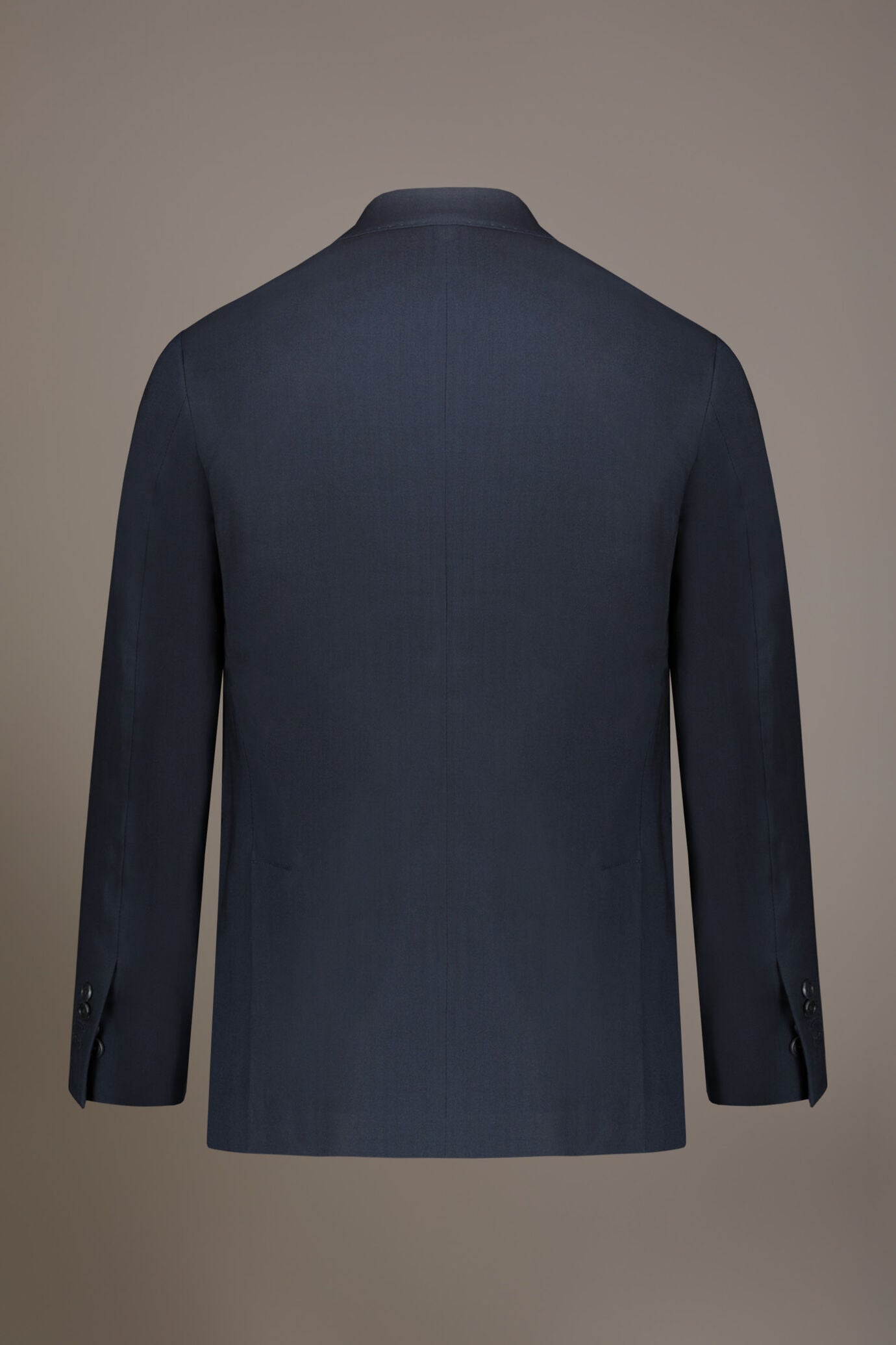Regular fit single-breasted suit patterned herringbone fabric with solaro texture
