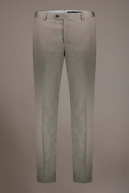 Regular fit single-breasted suit patterned herringbone fabric with solaro texture