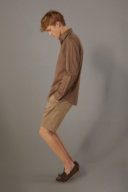 Classic Bermuda shorts twill construction