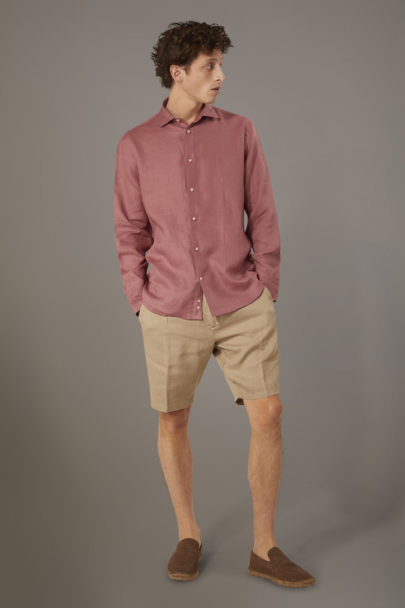 Classic Bermuda shorts 100% Linen