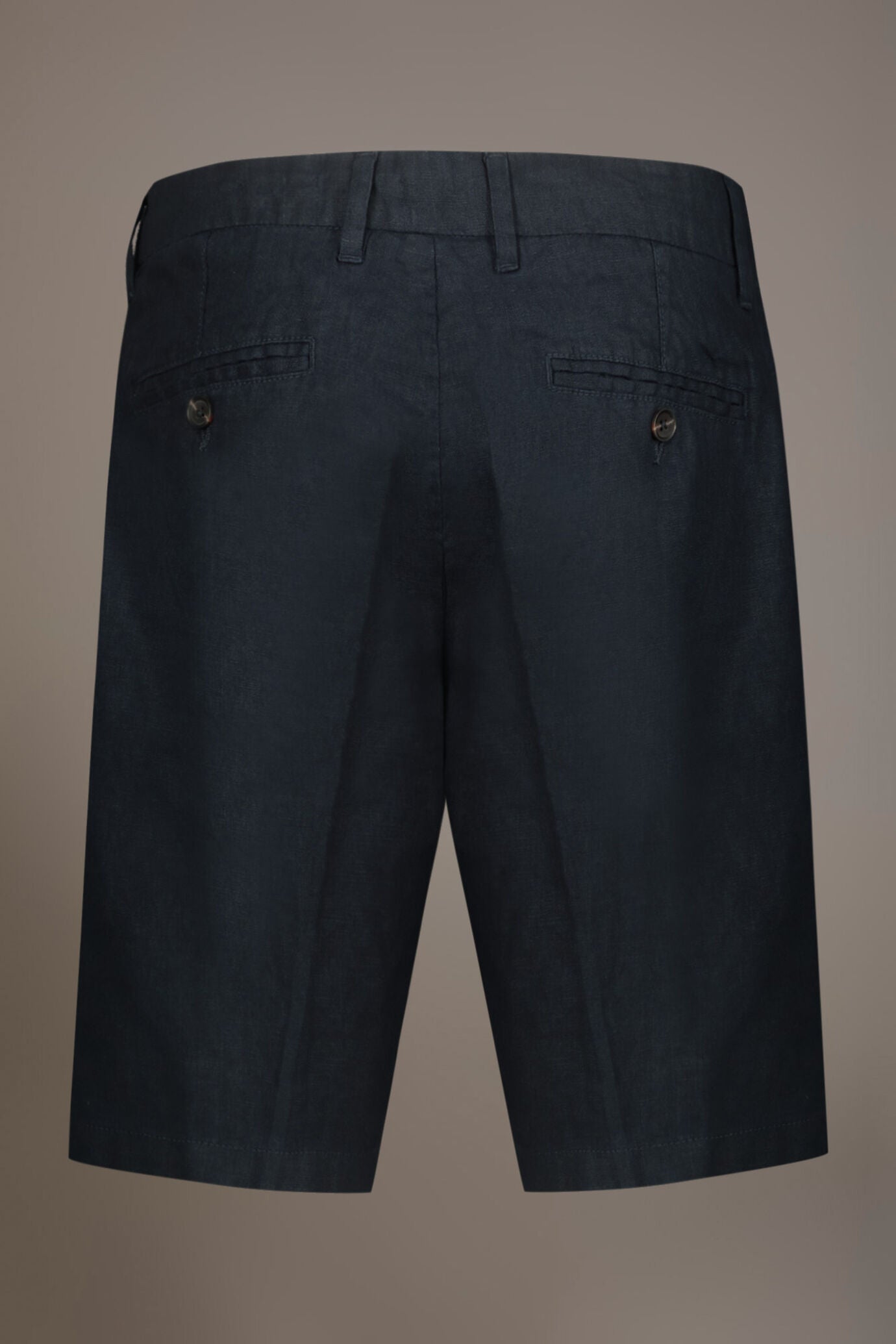 Classic Bermuda shorts 100% Linen