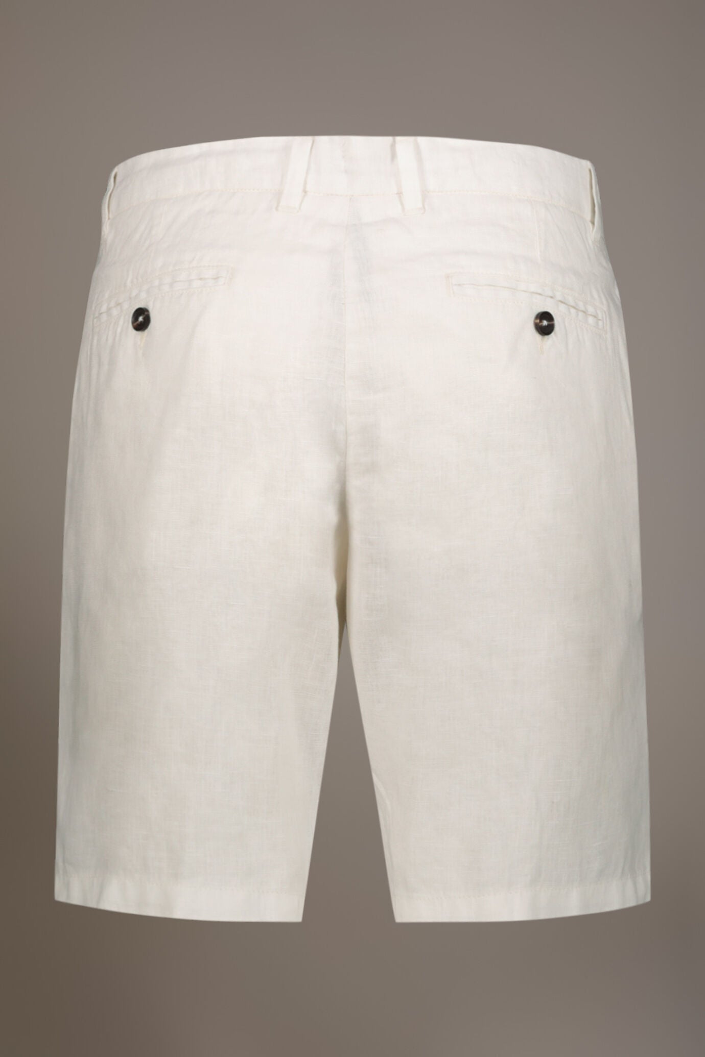 Classic Bermuda shorts 100% Linen