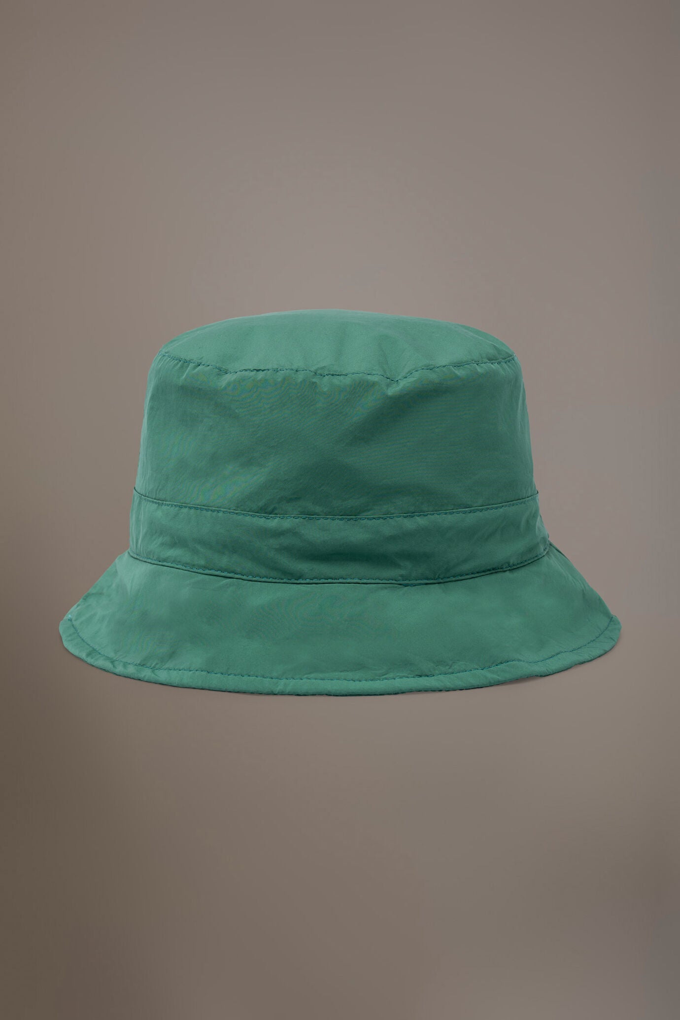 Packable fisherman hat made with waterproof fabric