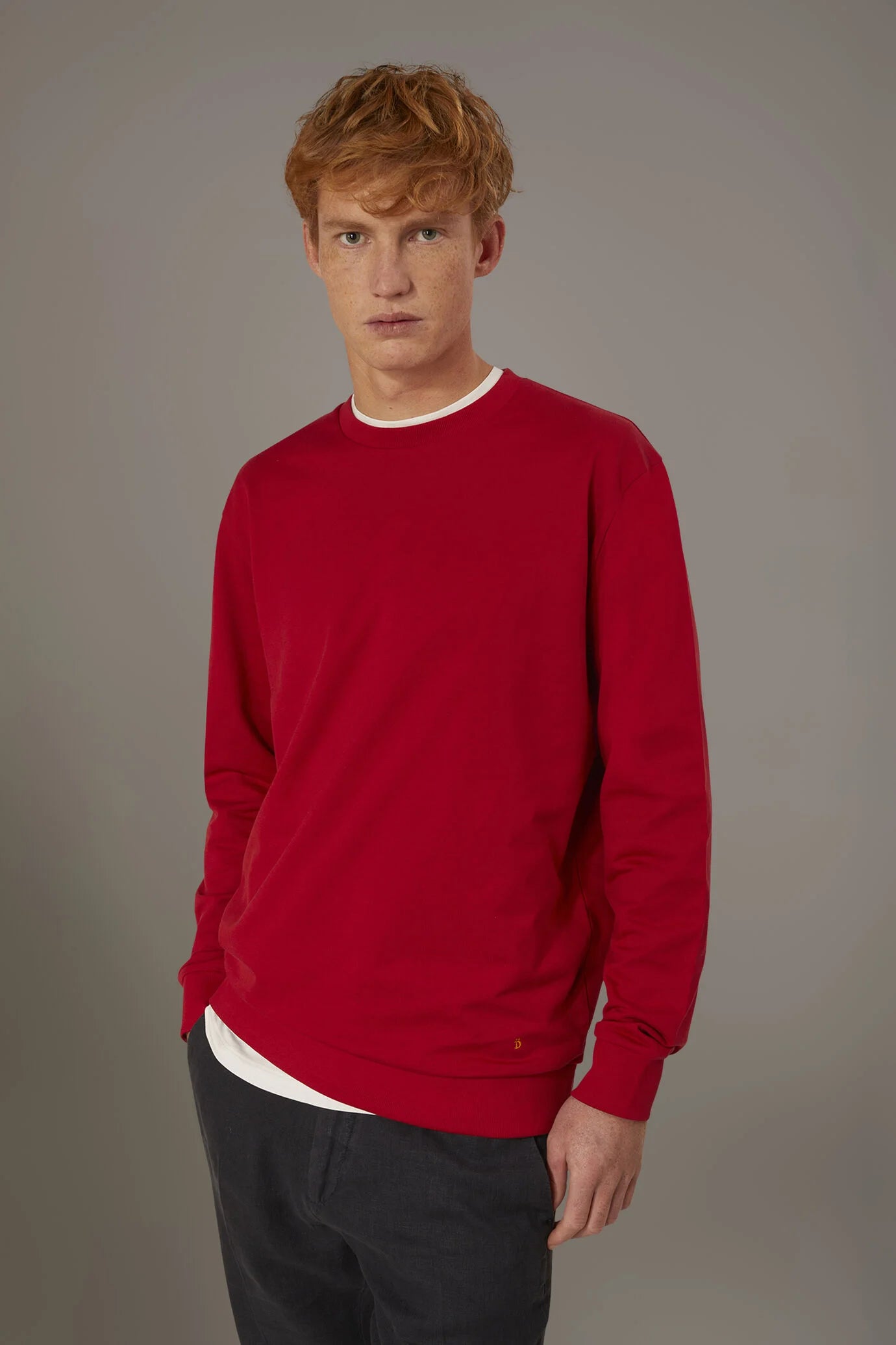 Round neck 100% cotton sweatshirt