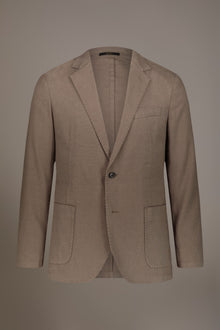 Single breasted jacket with patch pocket