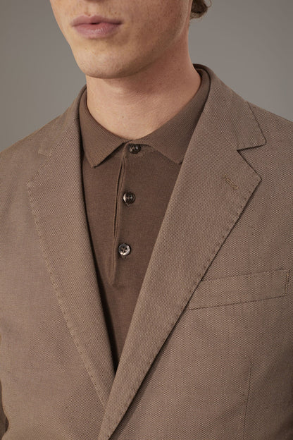 Single breasted jacket with patch pocket