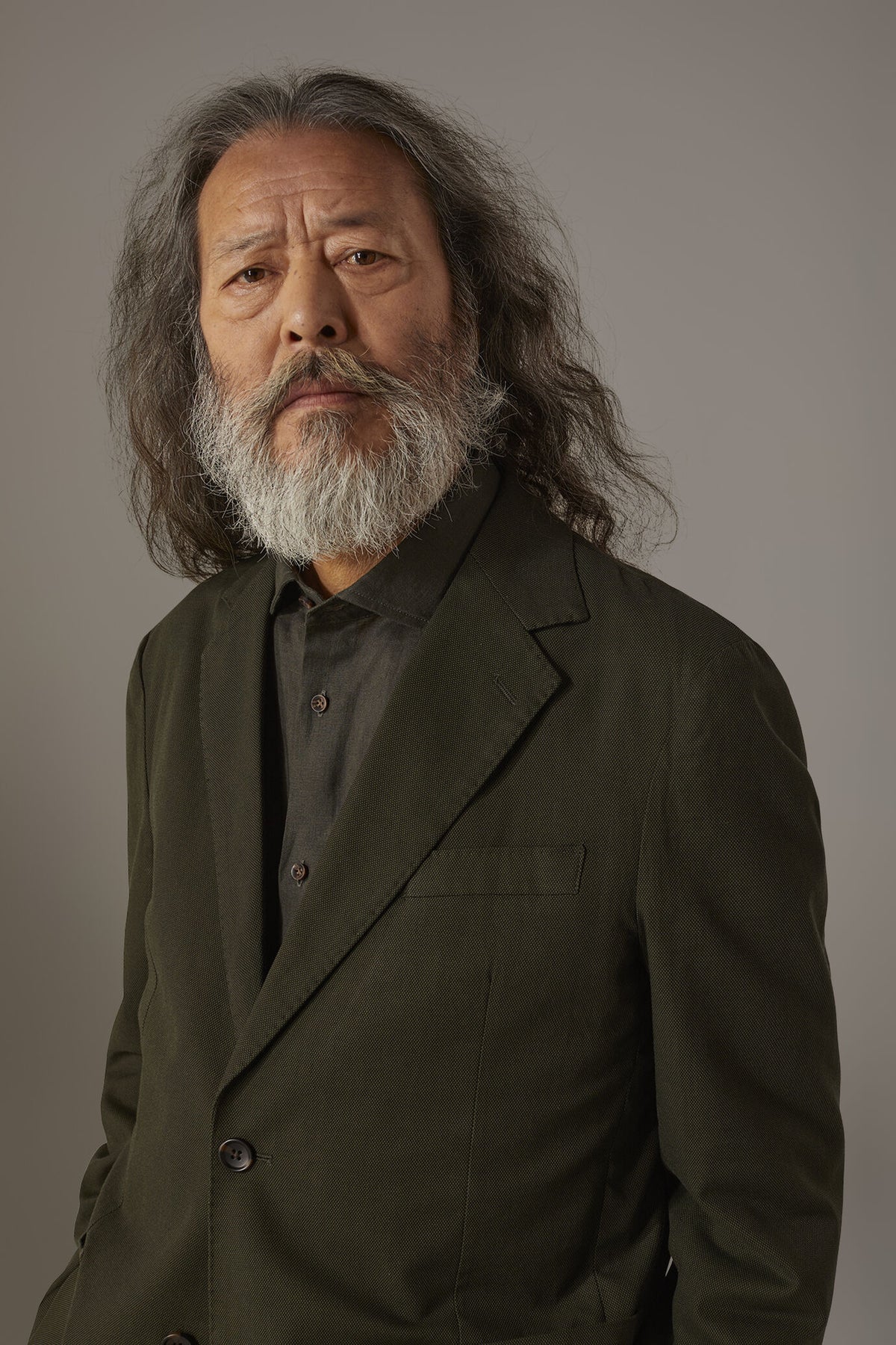 Single breasted jacket with patch pocket