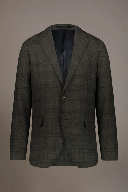 Single breasted jacket with flap pocket
