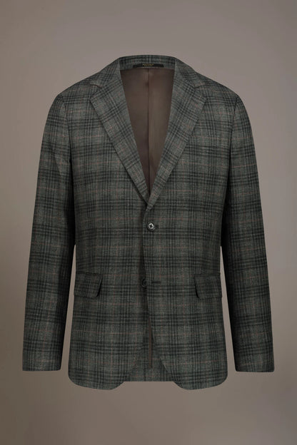 Single breasted jacket with flap pocket