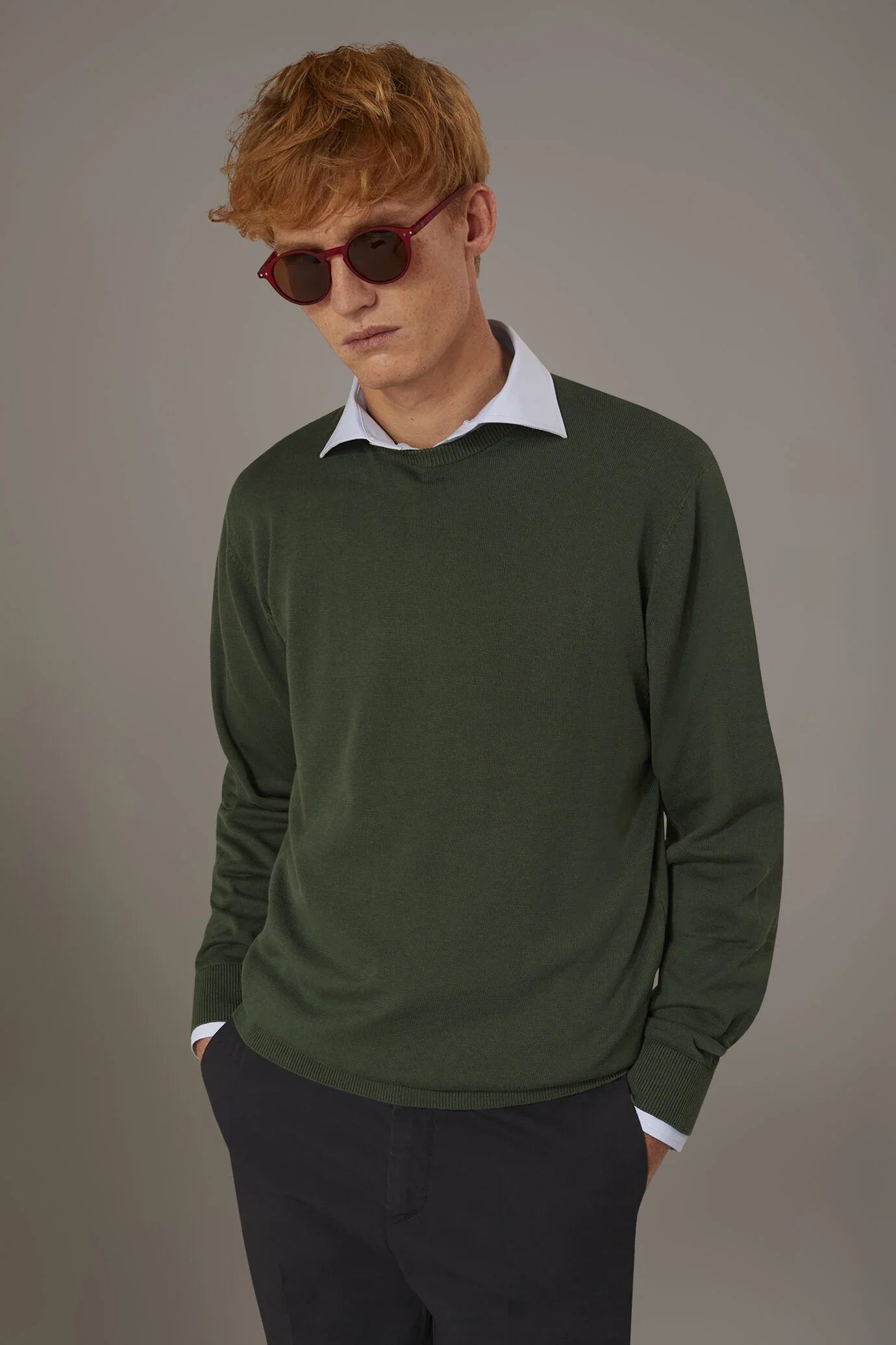 Round neck sweater 100% cotton