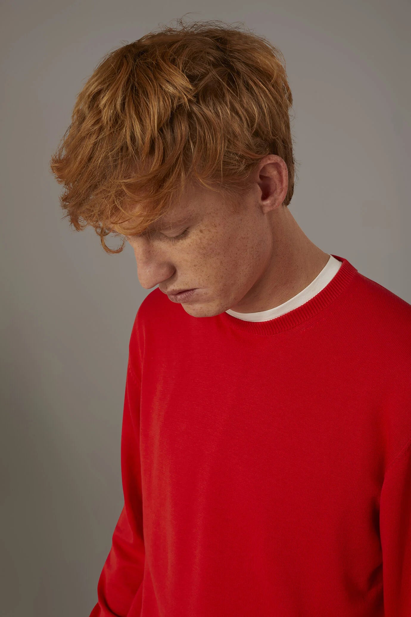 Round neck sweater 100% cotton