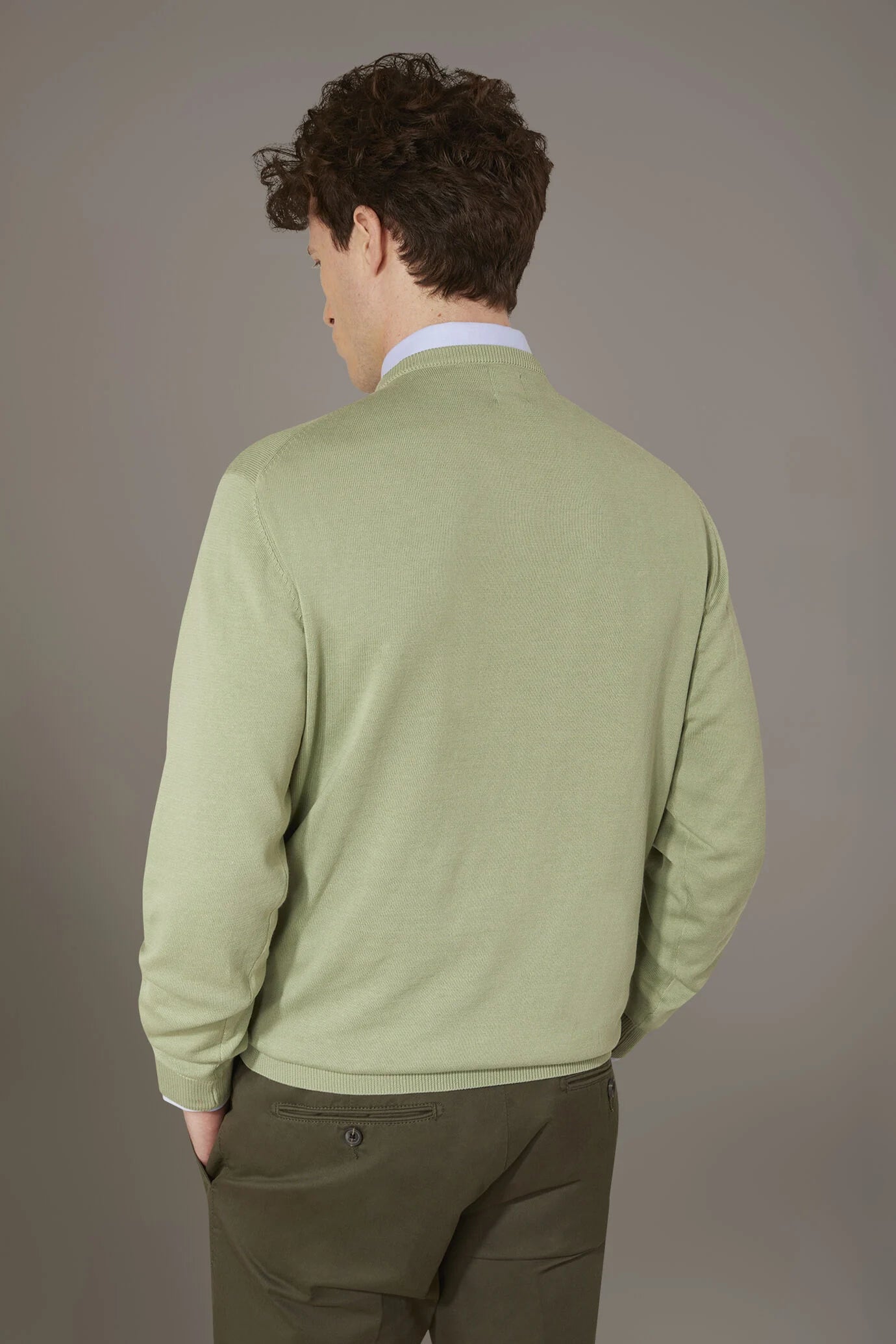 Round neck sweater 100% cotton