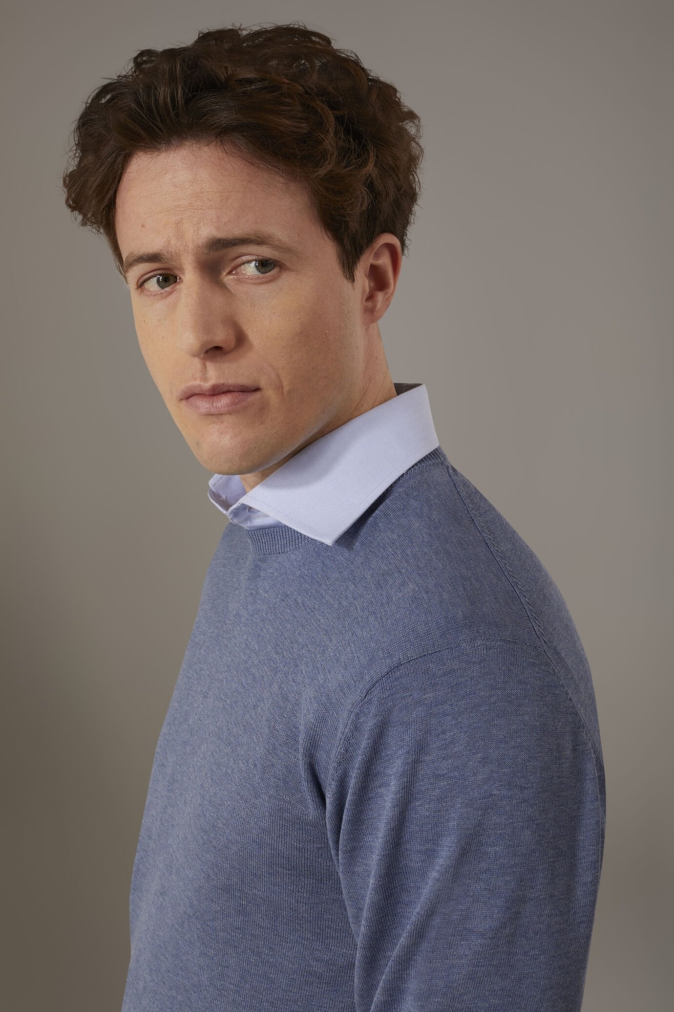 Round neck sweater 100% cotton