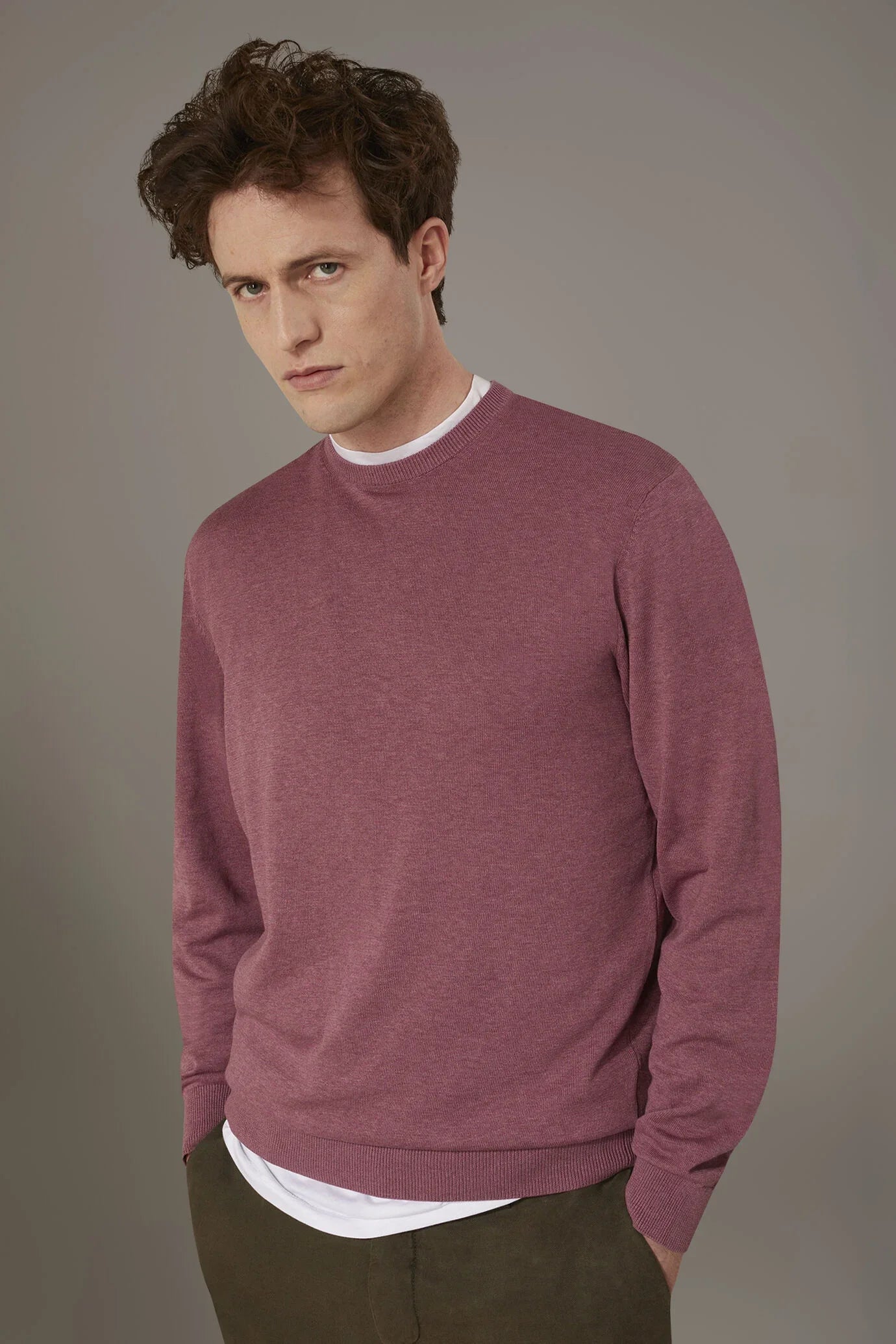 Round neck sweater 100% cotton