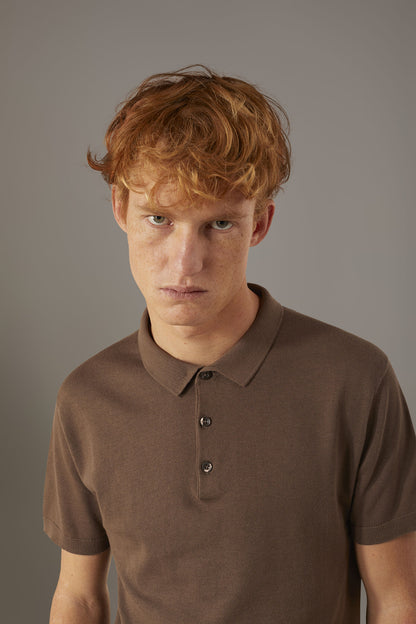 Knitted short sleeves polo 100% cotton