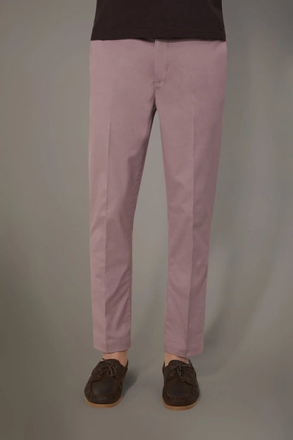 Regular fit trousers in twill construction